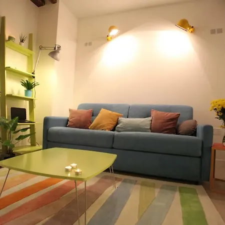 Luckey Homes - Rue Saint-martin * Paris
